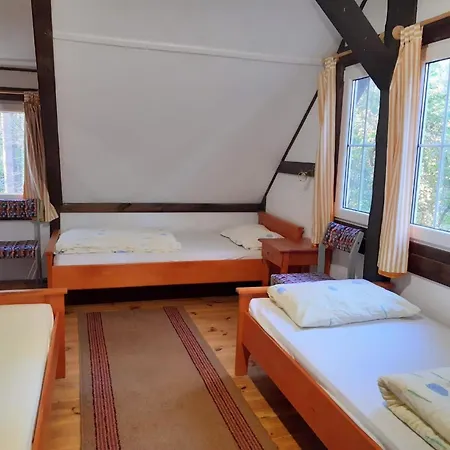 Jolanta Mit Sauna, Garten Und Terrasse בית נופש